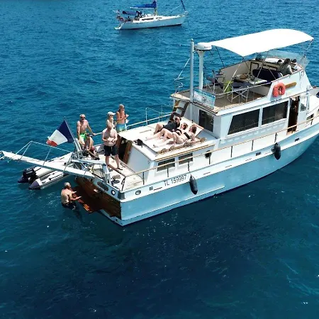 Bateau De Legende