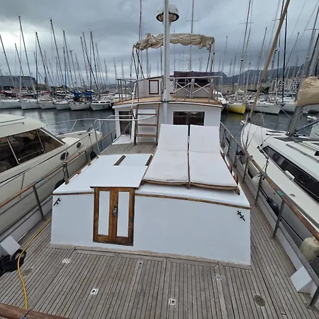 Bateau De Legende *
