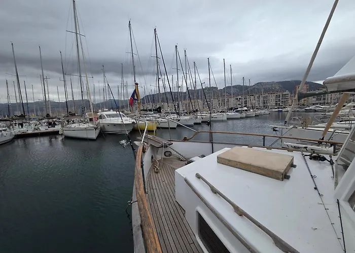 Ботель Bateau De Legende Тулон